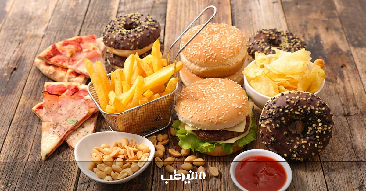 تغذیه ناسالم علت نفخ در پریودی